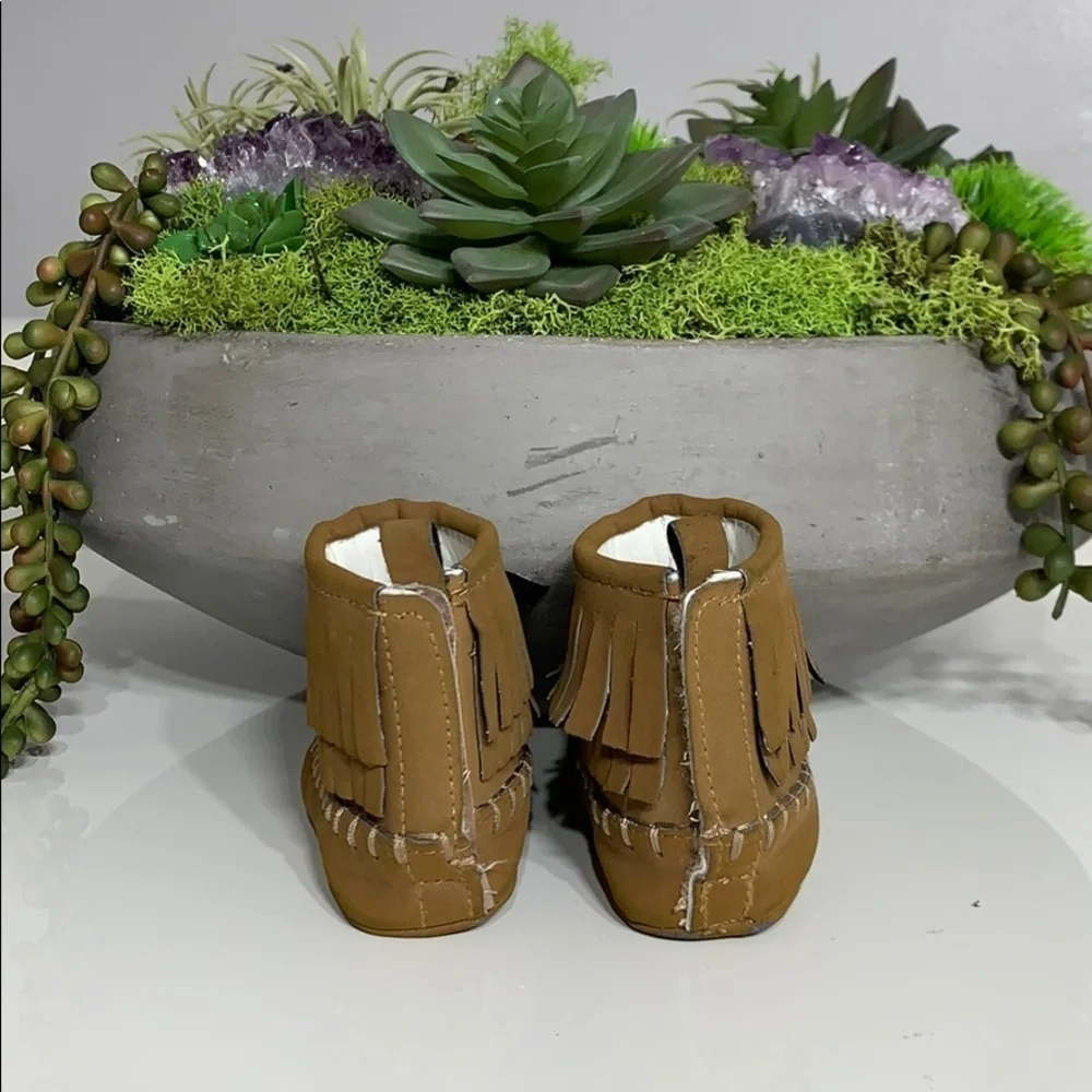 Old navy boho fringe High top faux suede boots tan 6-12 months